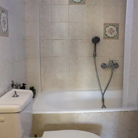 Square House Apartment